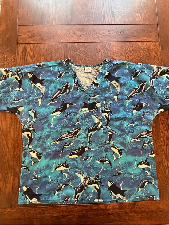 Scubs Other - Scrubs Short Sleeve Orca Print Tee in Blue XL